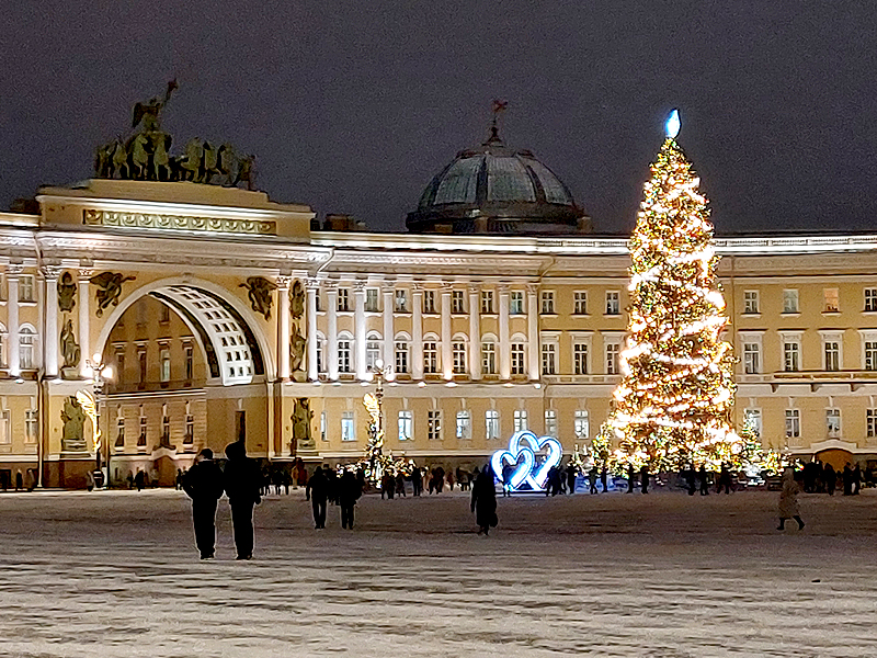 Прогулка по новогоднему Санкт-Петербургу в лучших турах в Питер