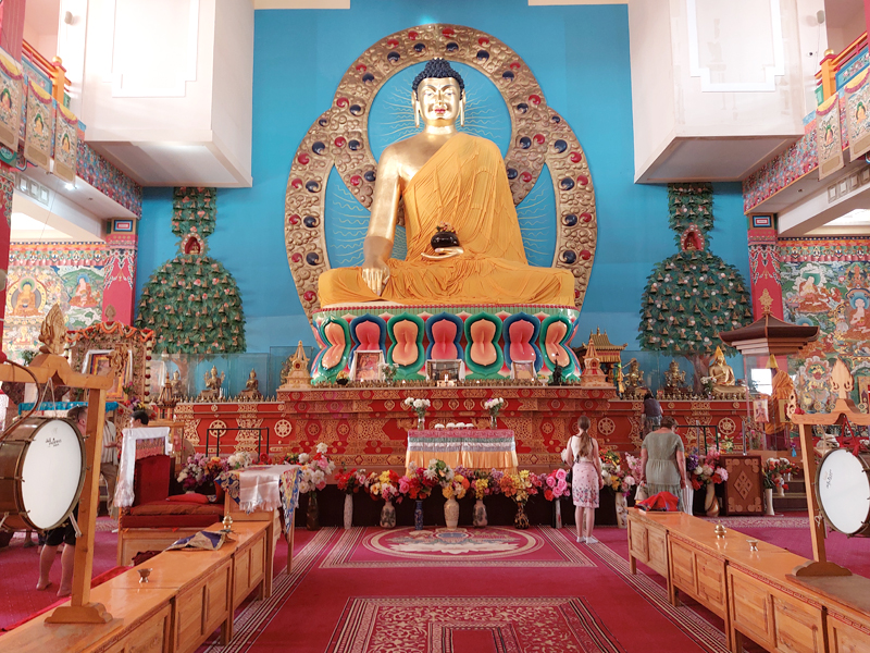 Буддийский храм в Элисте