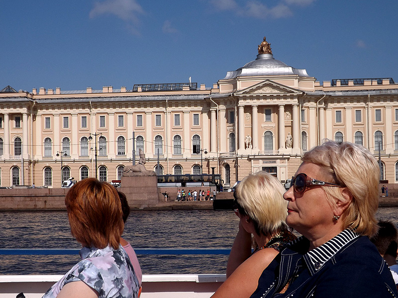 Обзорная экскурсия по Санкт-Петебургу, туры в Питера на автобусе из Тулы, Подольска, Чехова, поездки в Петербург на поезде из Тулы