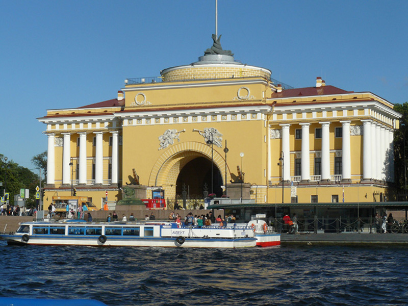 Обзорная экскурсия по Санкт-Петербургу, туры в Питера на автобусе из Тулы, Подольска, Чехова, поездки в Петербург на поезде из Тулы